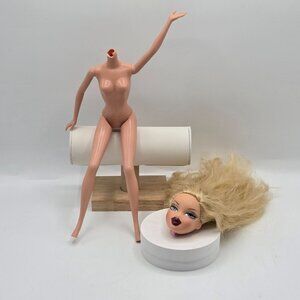 Bratz Doll Welcome To Fabulous Cloe Head & Vintage Barbie Body Parts